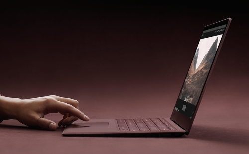 Microsoft Surface Laptop - fedélzetén az új Windows 10 S-sel