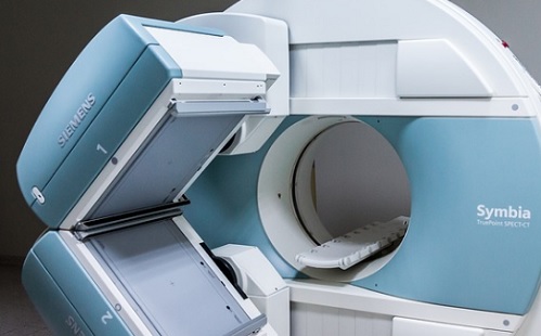 Mesterséges intelligencia és MRI segít kizárni a rákot sűrű mellszövet esetén