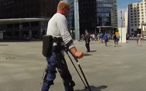 Robotika - Jogosultak lesznek exocsontvázakra a bénult emberek Németországban