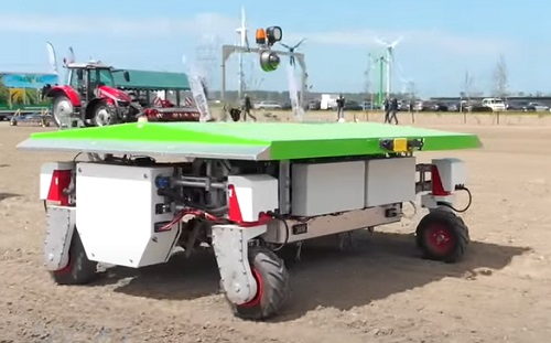 Mesterséges intelligencia - Hagymaültetvényen kápráztatta el egy agrárrobot a nézőket