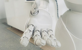 Folytatódnak a robot fejlesztések az egészségügyben