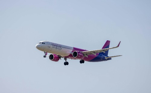 Botrány az égen: Drón ijesztett rá a WizzAir gépére