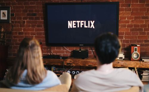 Korszakalkotó döntés a Netflixtől: Szabályrendszert alkotnak a GMI miatt