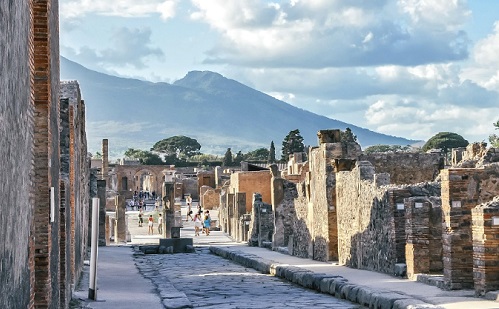 Elképesztő mesterséges intelligencia: pompeji műtárgyakat rak össze robot