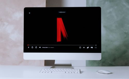 Történelmet írt a Netflix: az MI készítette az új sorozat vizuális effektjeit 