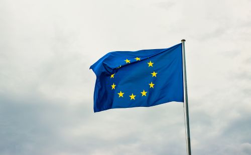 Európa generatív MI álma veszélyben? Kína már évekkel előrébb jár.