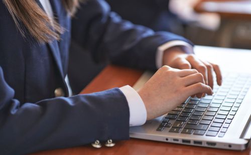 A mesterséges intelligencia új aranykort hozhat az iskolákban?