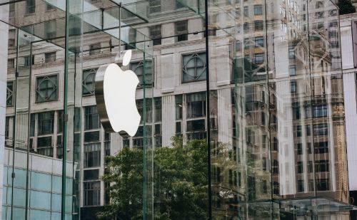 Apple okosszemüveg jön, mesterséges intelligenciával támogatva