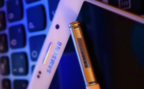 Rekordbevételt hozott a mesterséges intelligencia a Samsungnak