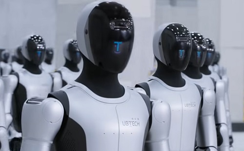Megtörtént a világ első tömeges humanoid robot szállítása
