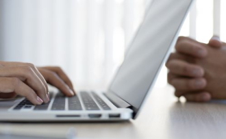 Mégsem veszi el a munkánkat a generatív mesterséges intelligencia?