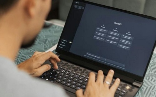 Elviselhetetlen volt? - Már megnyugtatni sem próbál a ChatGPT új verziója 